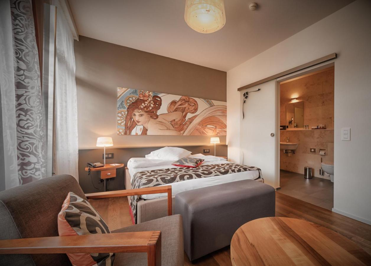 Belvedere Strandhotel Шпиц Екстериор снимка