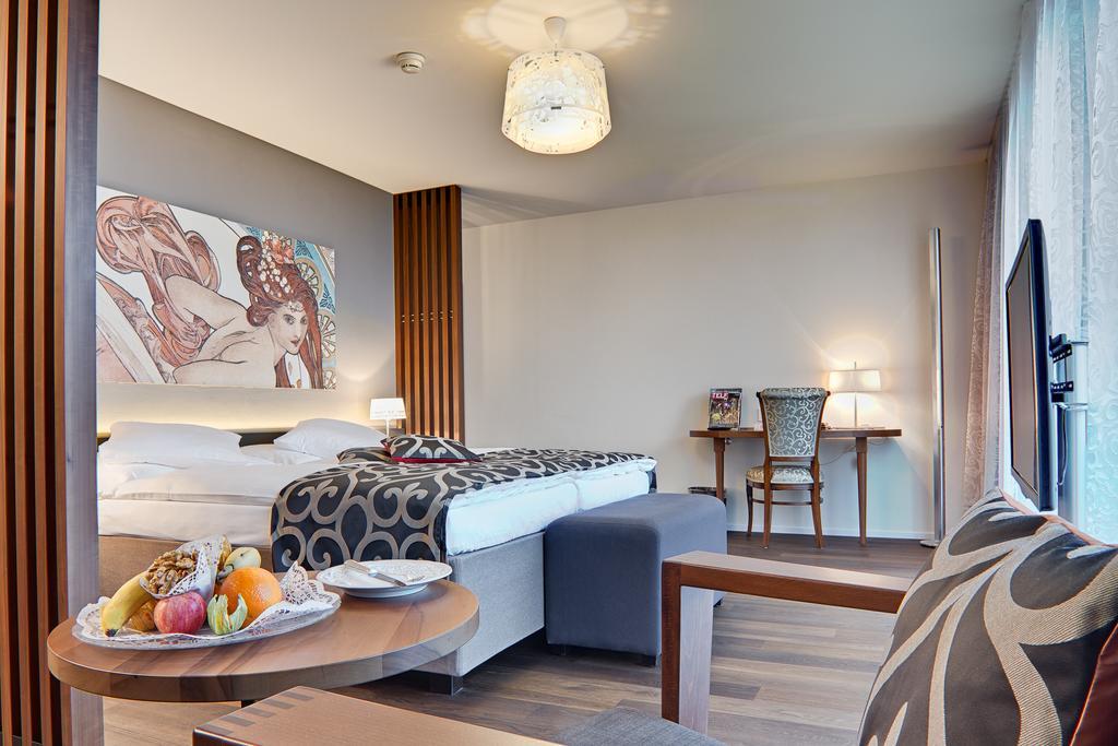 Belvedere Strandhotel Шпиц Екстериор снимка